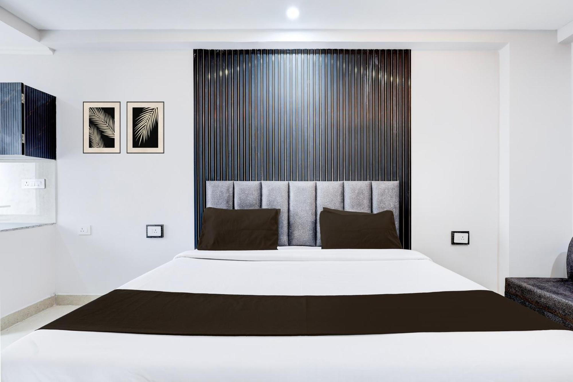 Hotel O Rm Homes 구르가온 외부 사진