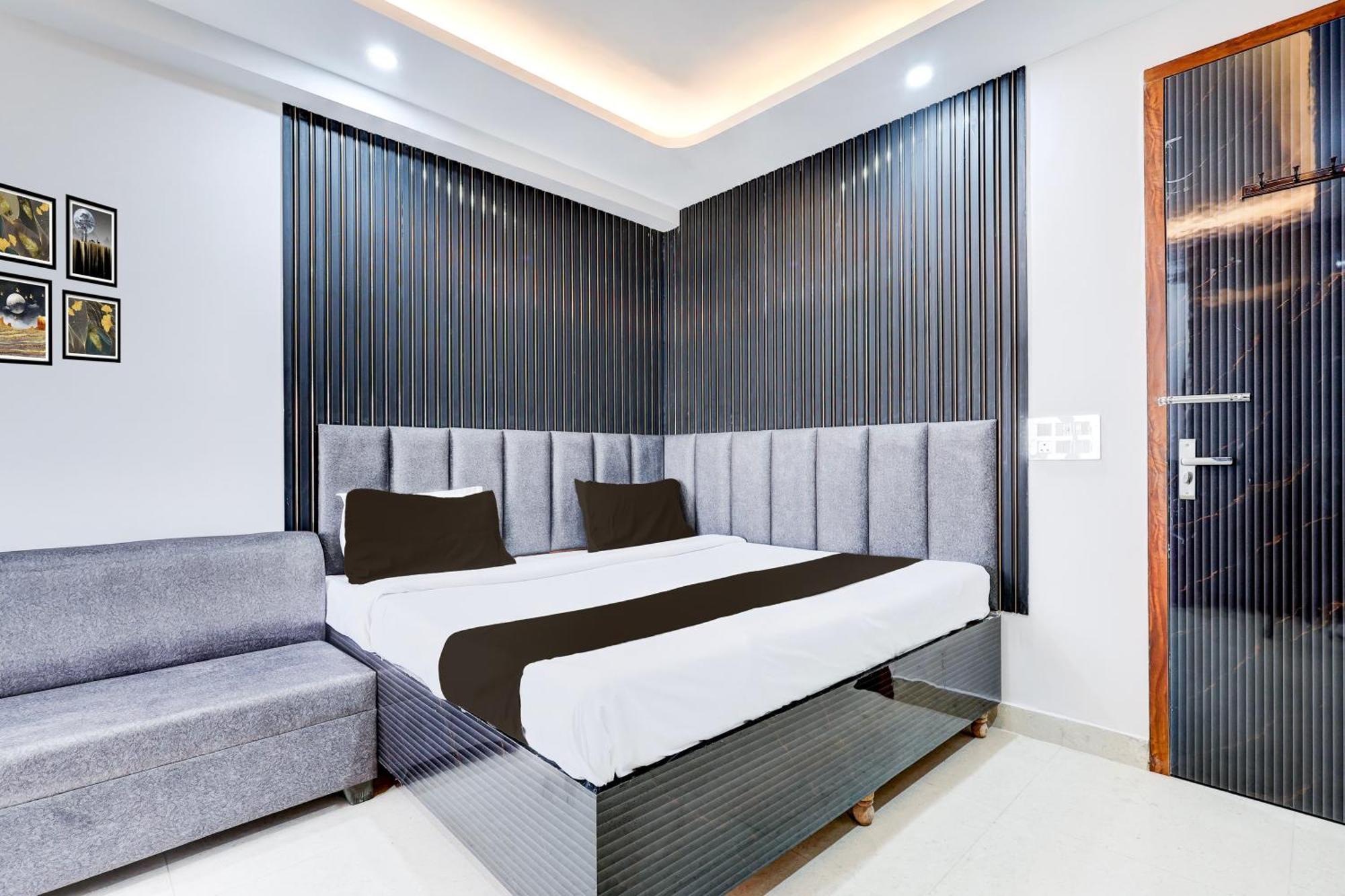 Hotel O Rm Homes 구르가온 외부 사진